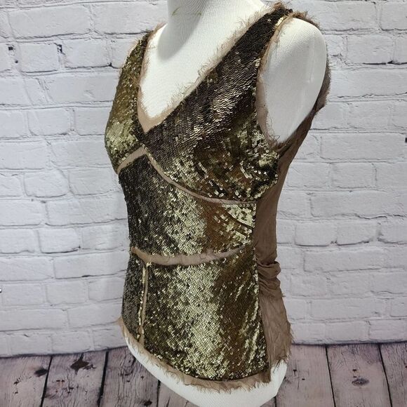 Sheer sequence Gold tank top with cross back - Picture 9 of 16